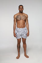 Load image into Gallery viewer, DARIUS Trunks